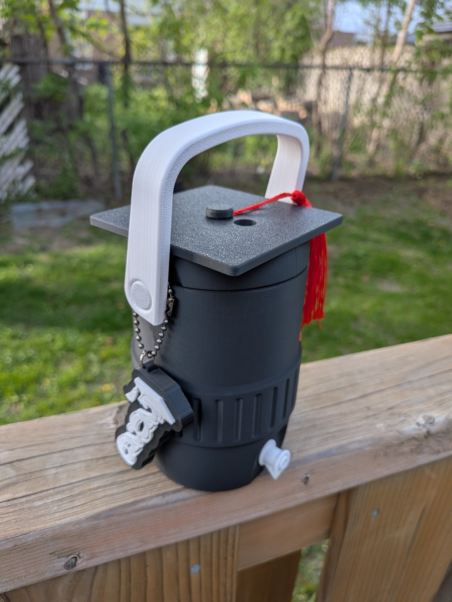 🎓 Celebrate graduation in style with this one-of-a-kind 3D printed Graduation Drink Koozie